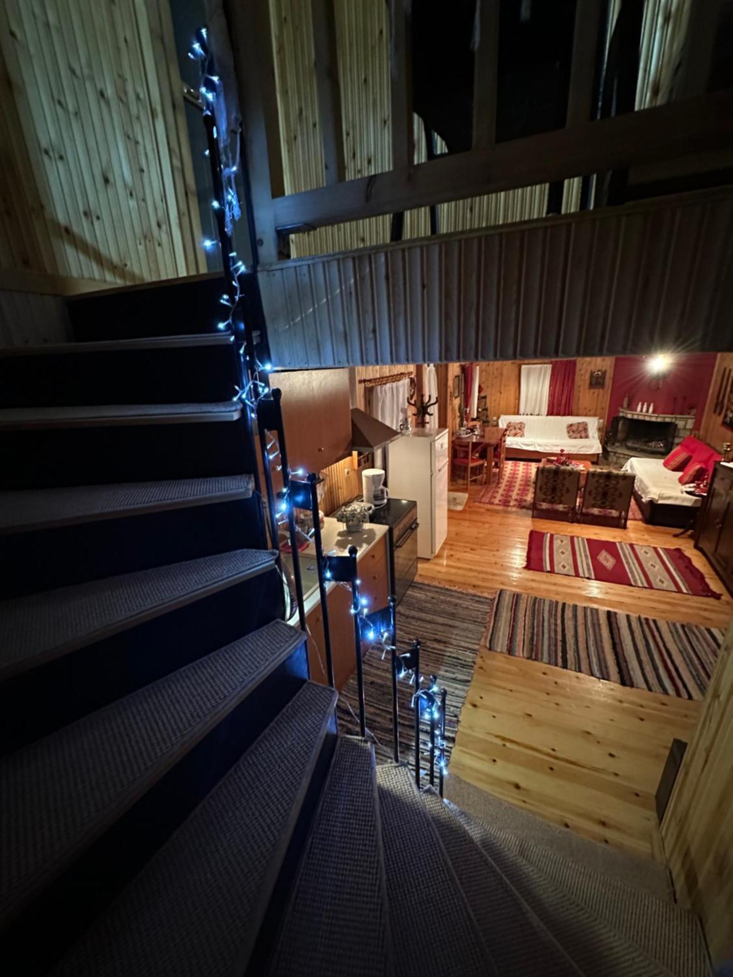 Traditional Wooden Apartment Koutsodímos Екстериор снимка