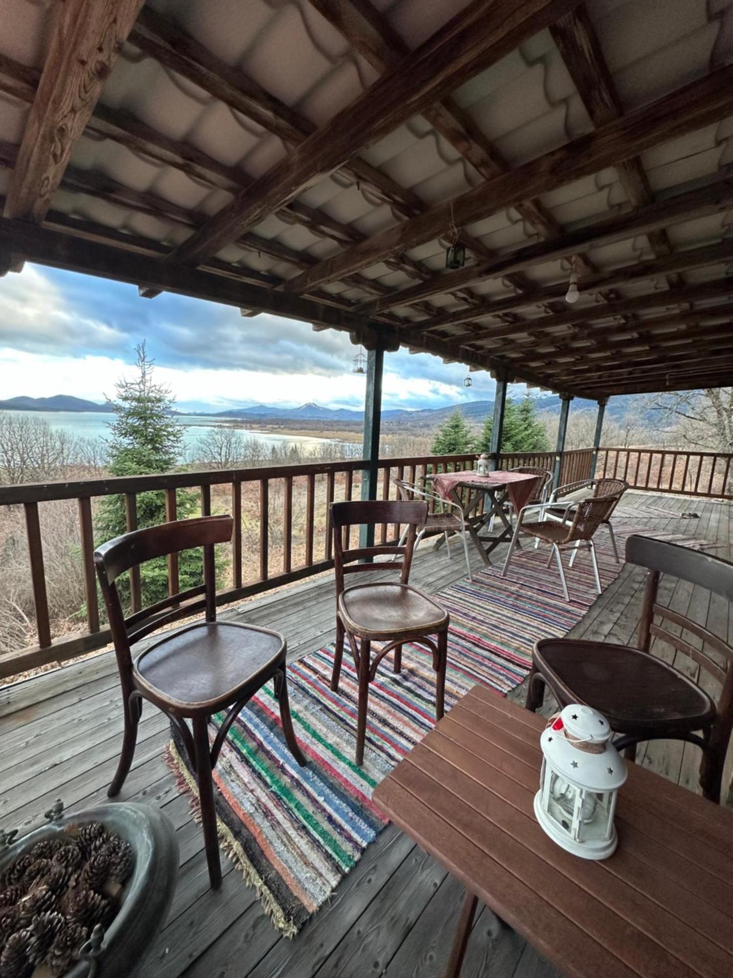 Traditional Wooden Apartment Koutsodímos Екстериор снимка